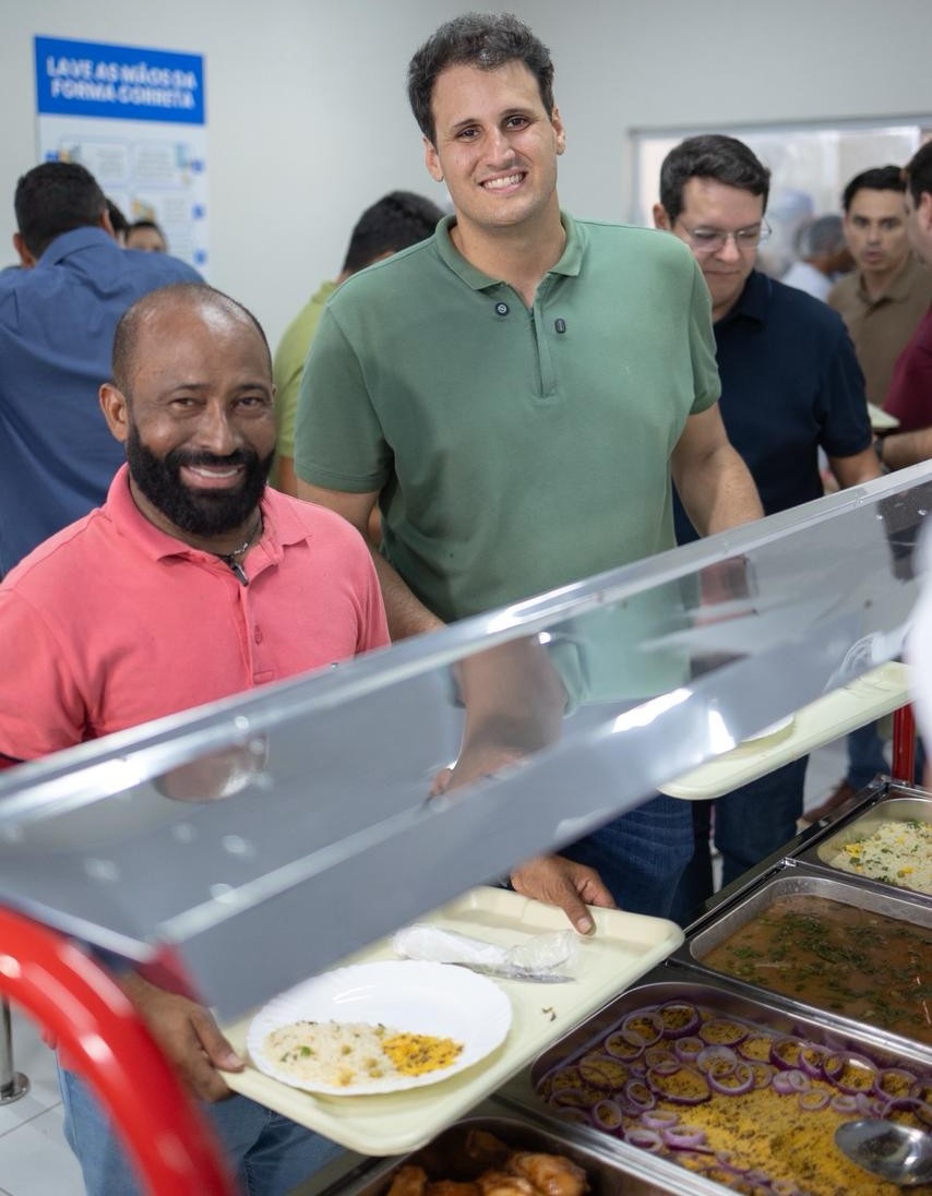 Em Peri Mirim, Governo inaugura Restaurante Popular nº 207 e outras obras